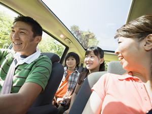 輸送や金属スクラップ買取を行う会社